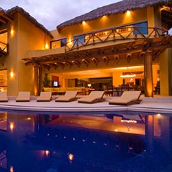 Casa Todo Bien is a villa rental in Mexico from Villas of Distinction. // (c) 2013 Villas of Distinction